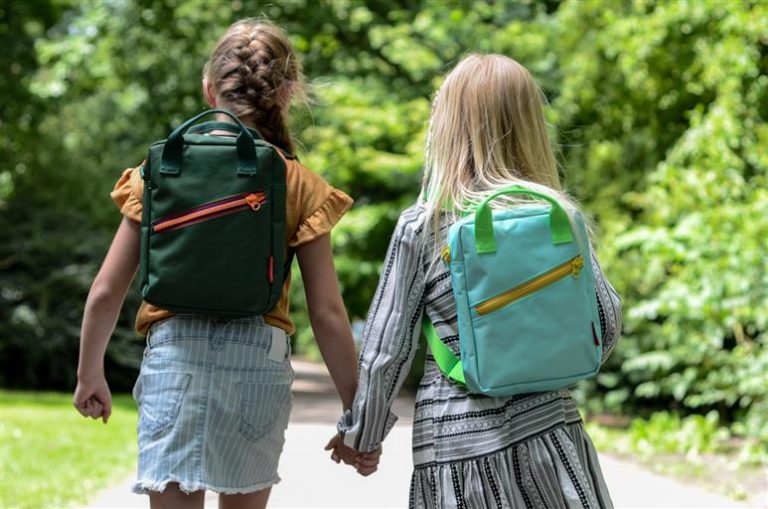 Goedkope kinderfietsen met kwaliteit selecteren op basis van specificaties en reviews van andere kopers